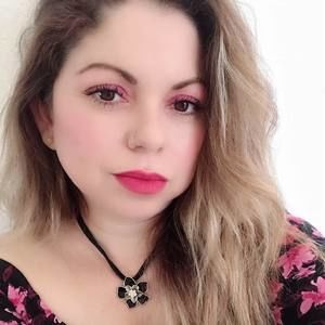 Meet your Posher, Bella